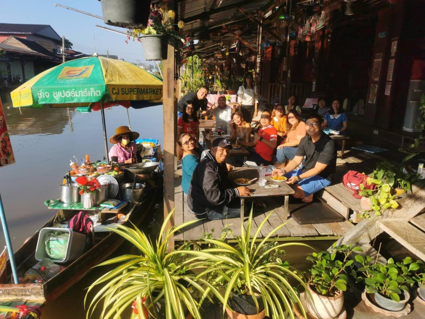 Ban Mae Arom Apartment Amphawa Exterior foto