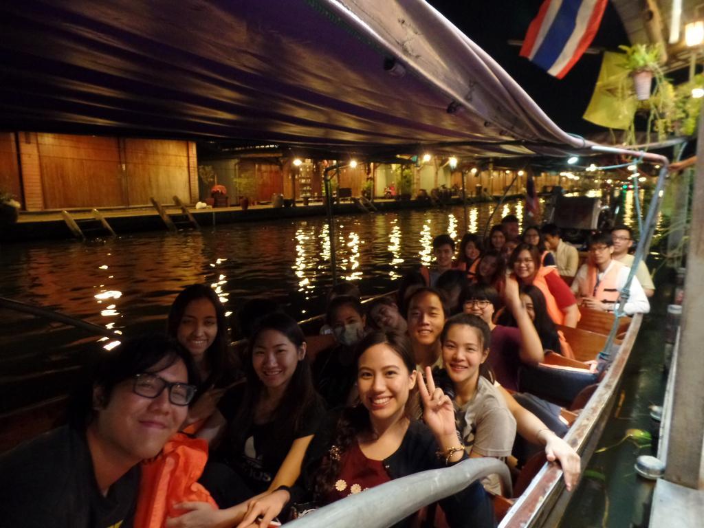 Ban Mae Arom Apartment Amphawa Exterior foto