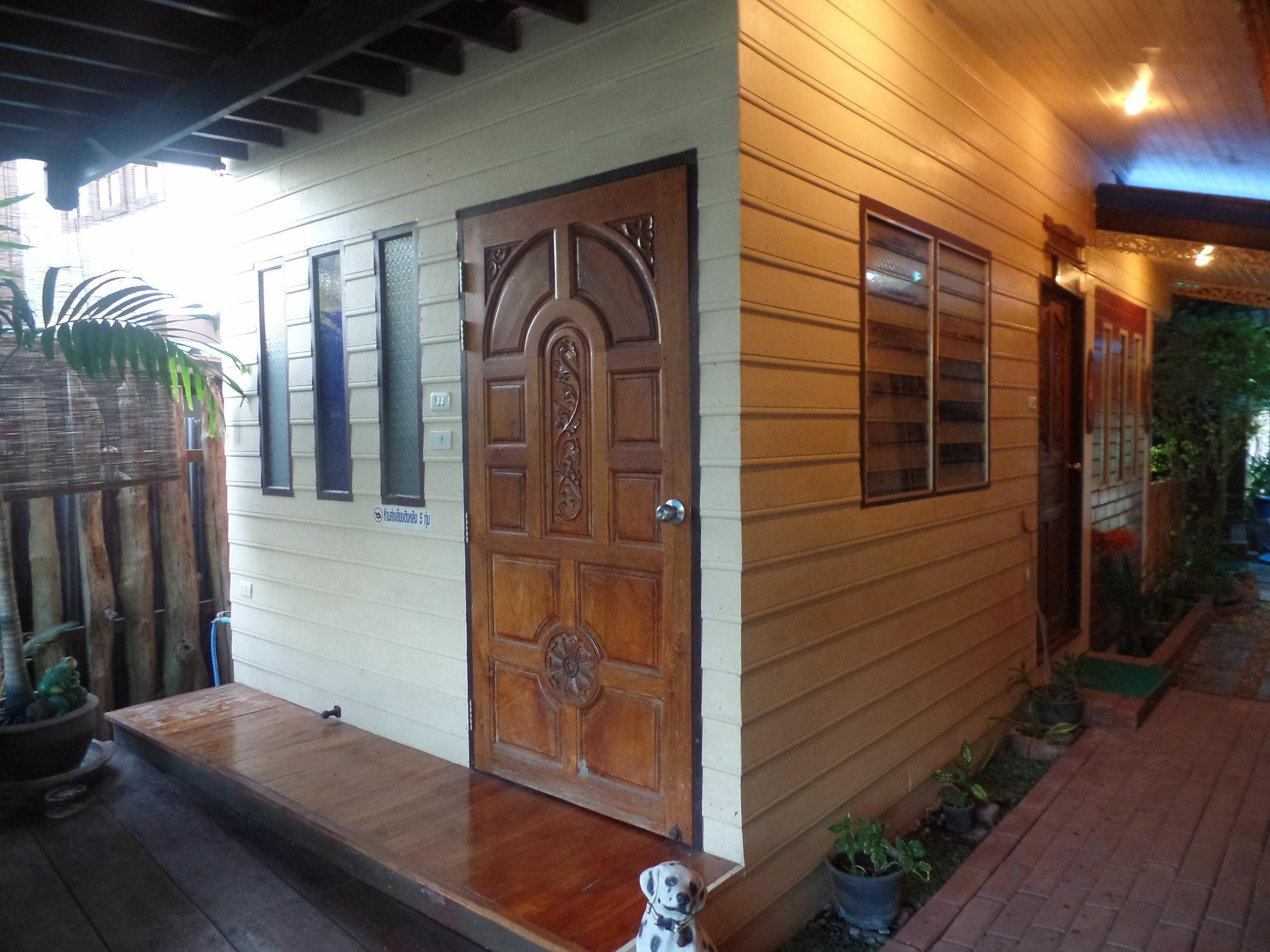 Ban Mae Arom Apartment Amphawa Exterior foto
